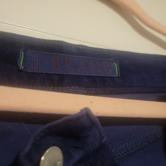 Used J Brand Skinny Leg Sapp Blue Soft Jeans - Picture 4 of 6